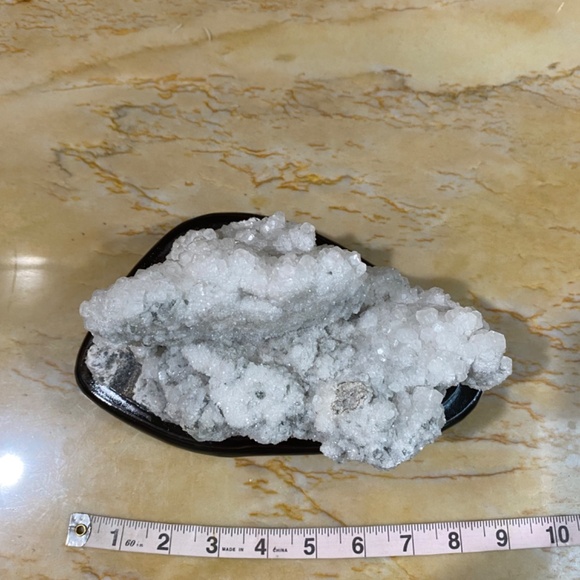White healing QUARTZ Crystal